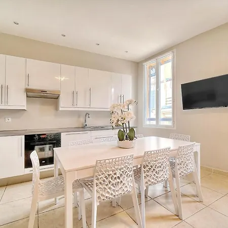 Croisette 8/10 Pers Appartement