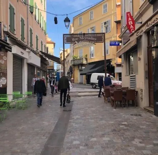 Croisette 8/10 Pers アパート カンヌ