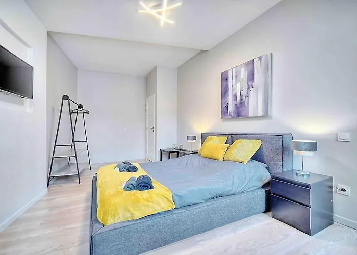 Croisette 8/10 Pers アパート