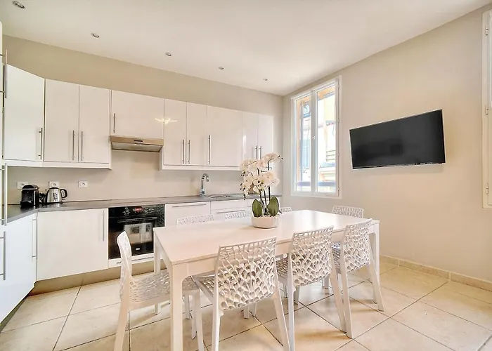 Croisette 8/10 Pers شقة