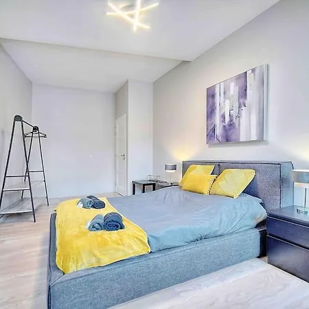 Croisette 8/10 Pers Apartment
