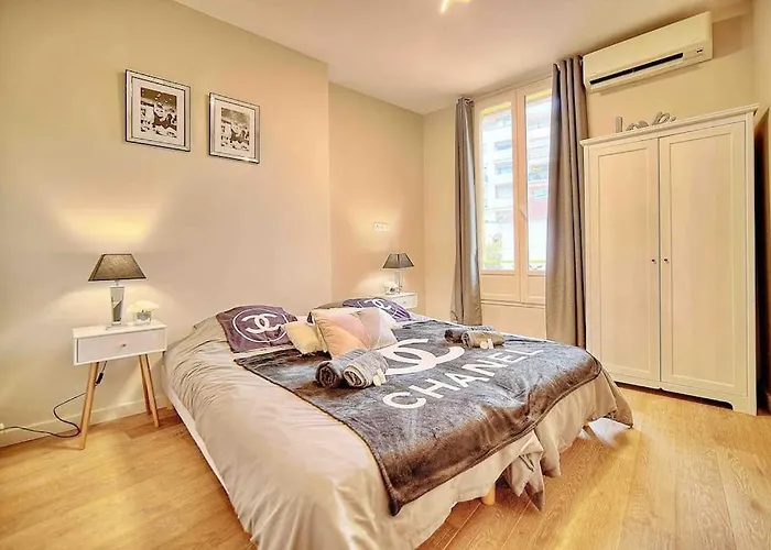 Appartement Croisette 8/10 Pers Cannes